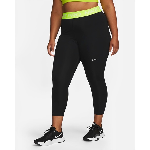 NIKE PLUS SIZE LEGGINGS WITH LOGO WAIST - Picture 3 of 3